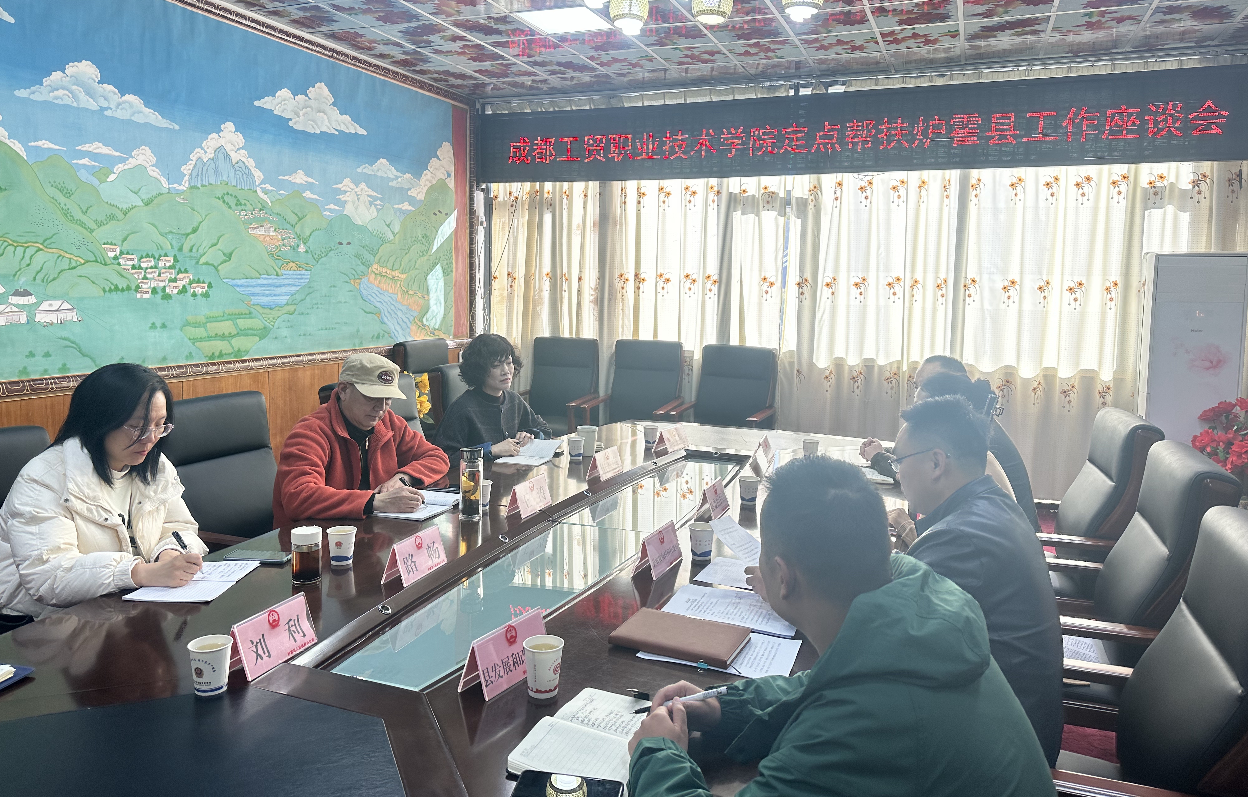 8B04527805242BC5B38615A9B16ED43B.jpg 8B04527805242BC5B38615A9B16ED43B.jpg